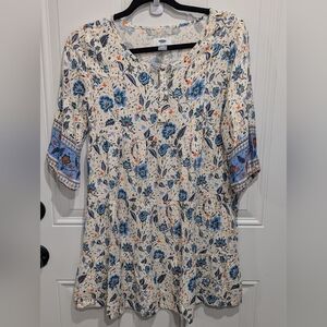 3/$20 Old Navy Blue and Cream Relaxed Tunic